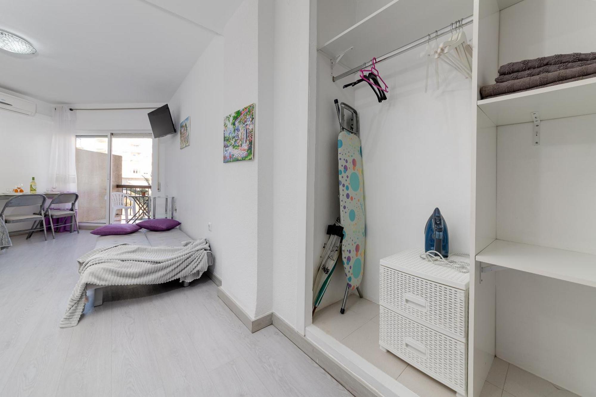 Apartment Near Beach, Playa Del Cura Torrevieja Dış mekan fotoğraf
