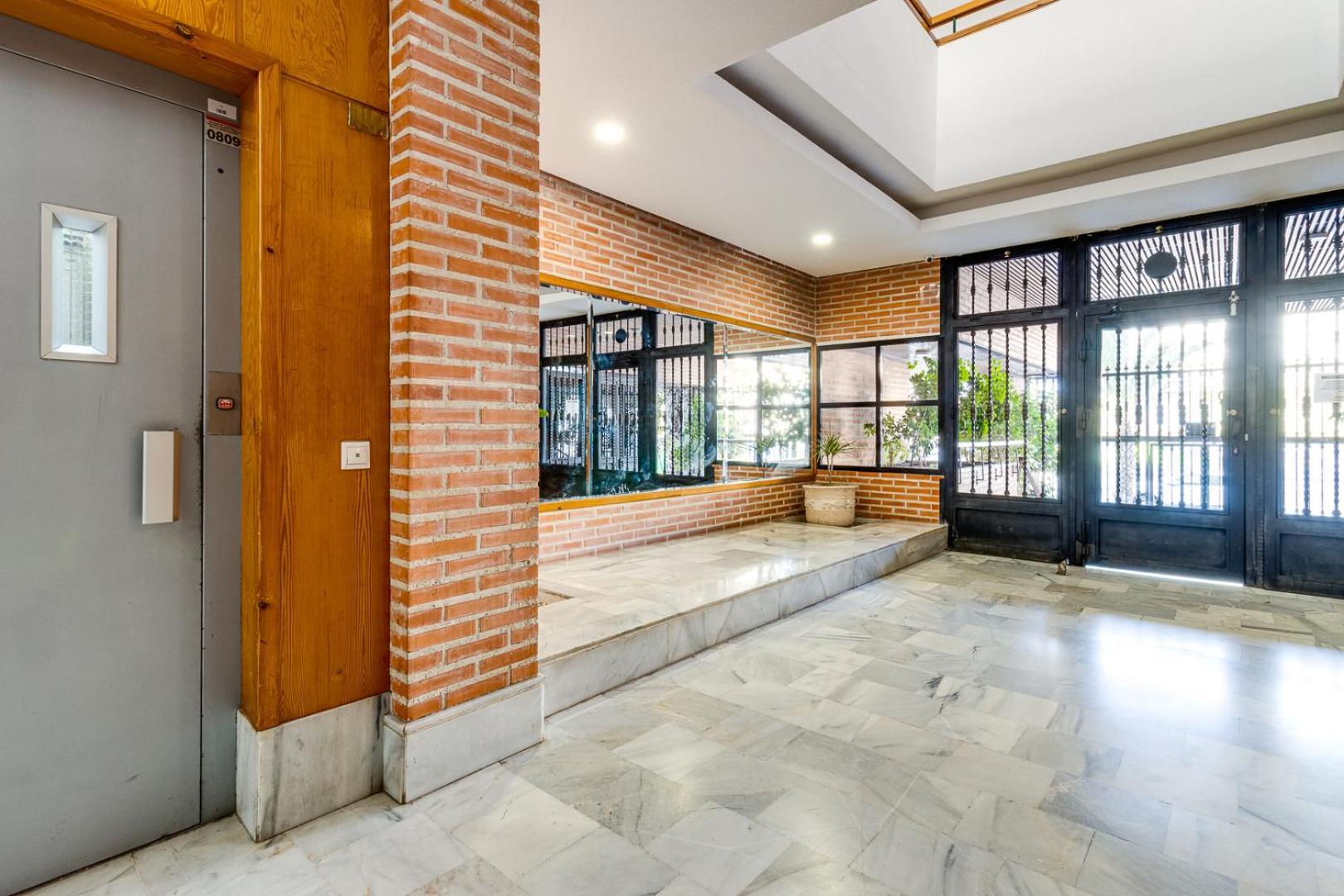 Apartment Near Beach, Playa Del Cura Torrevieja Dış mekan fotoğraf